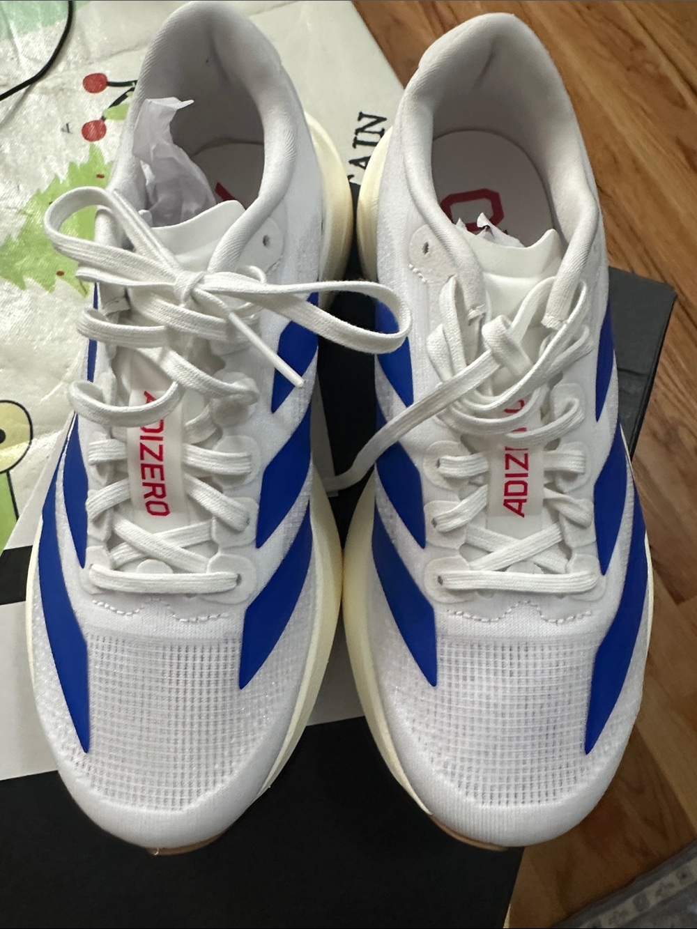 adidas Adizero Evo SL
White Royal Blue Grade School Size